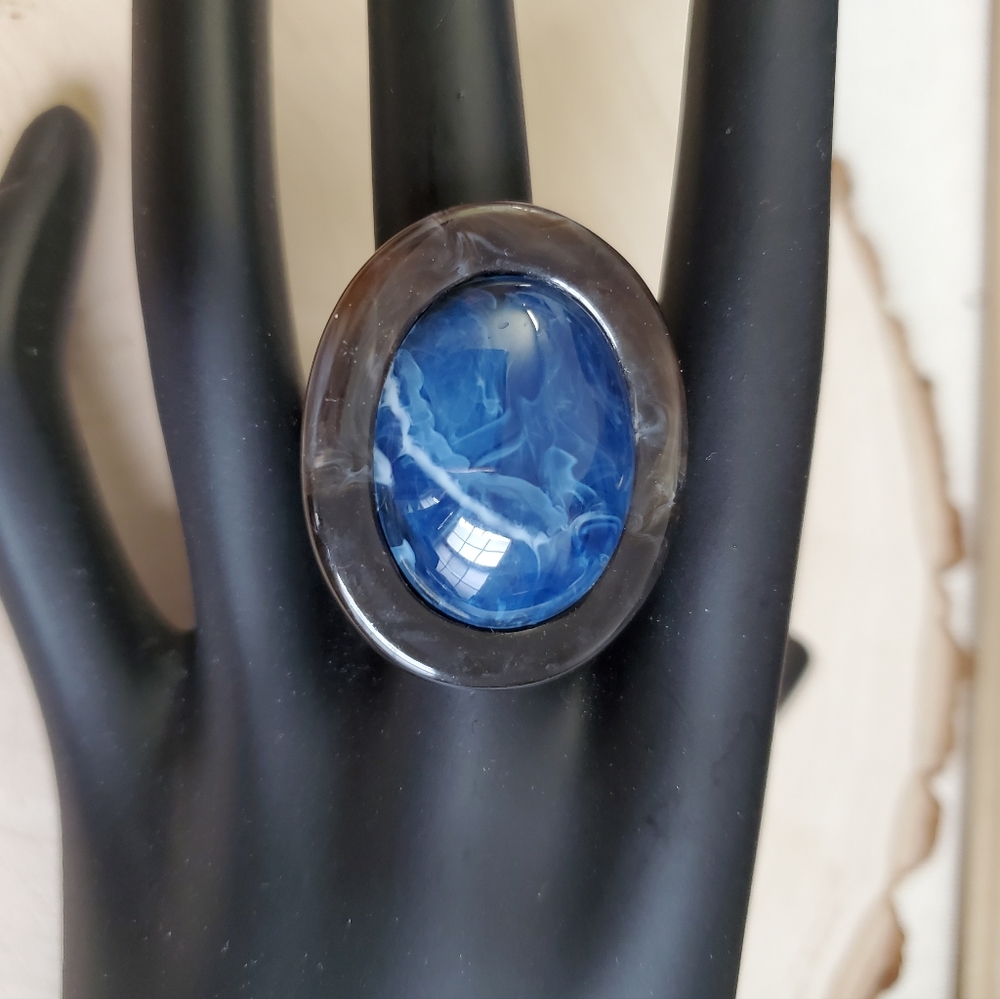 Bold Elegance: Kenneth Cole Statement Ring